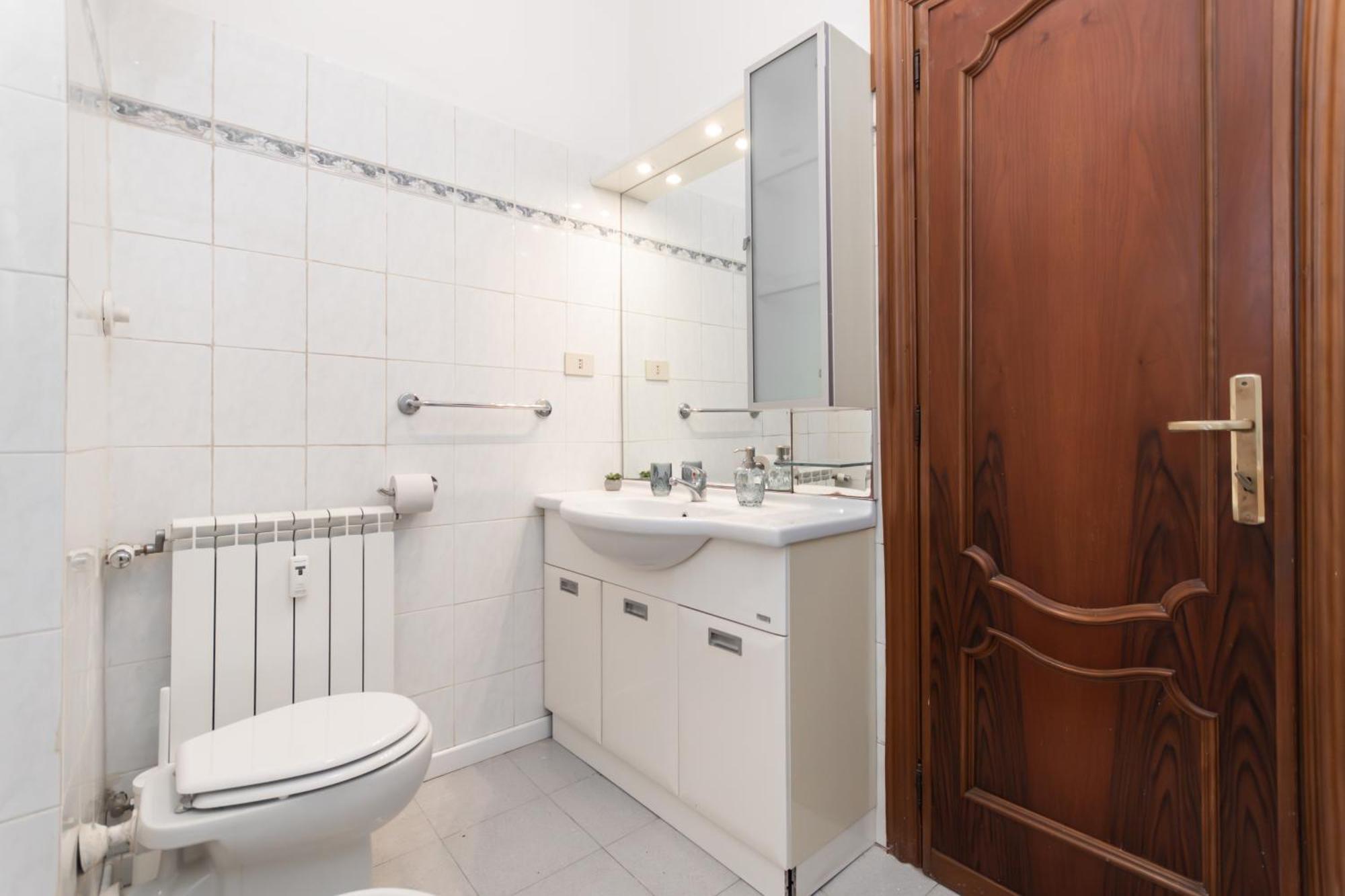 Apartament 9Min Centro E Stazione Ferroviaria Genua Zewnętrze zdjęcie